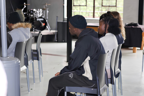 012bedd1a92c5eb655b9f391d43c9b4f1dfd2a5302