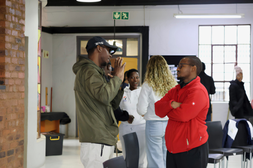 01e5ed03c3105a577a2110d7cbd5cefee3f7e097fe